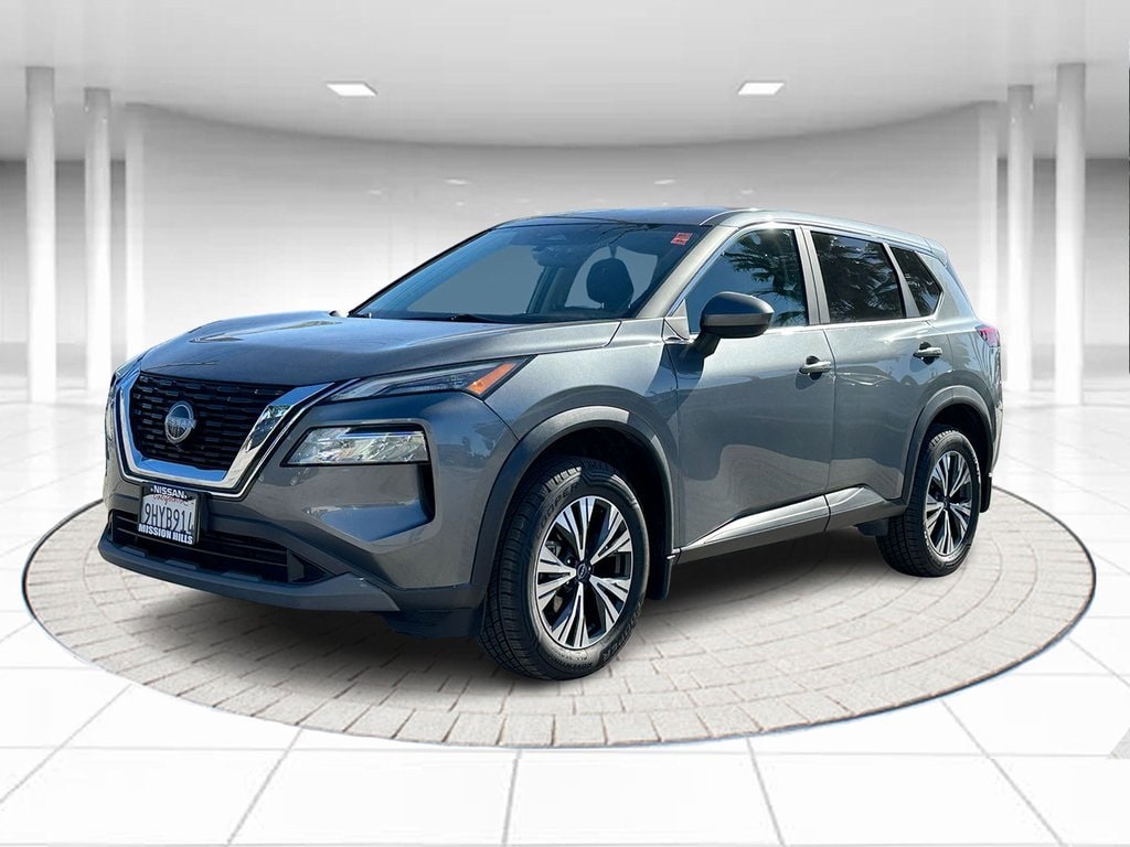 2023 Nissan Rogue SV's photo