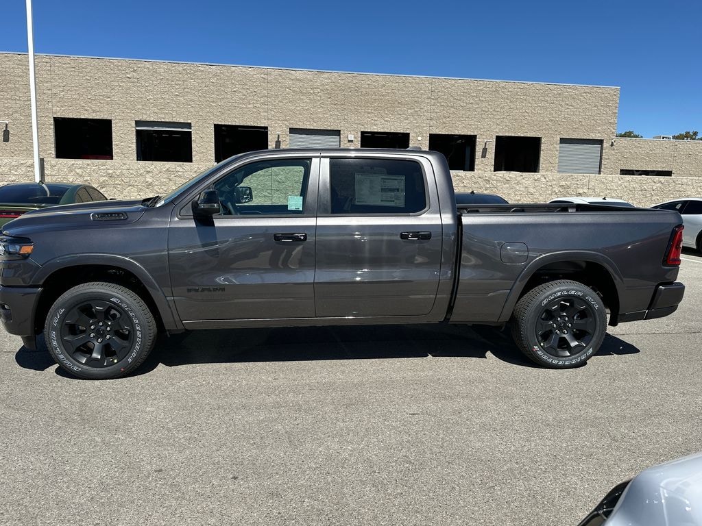 New 2026 Ram 1500 BIG HORN CREW CAB 4X4 6'4 BOX Pickup