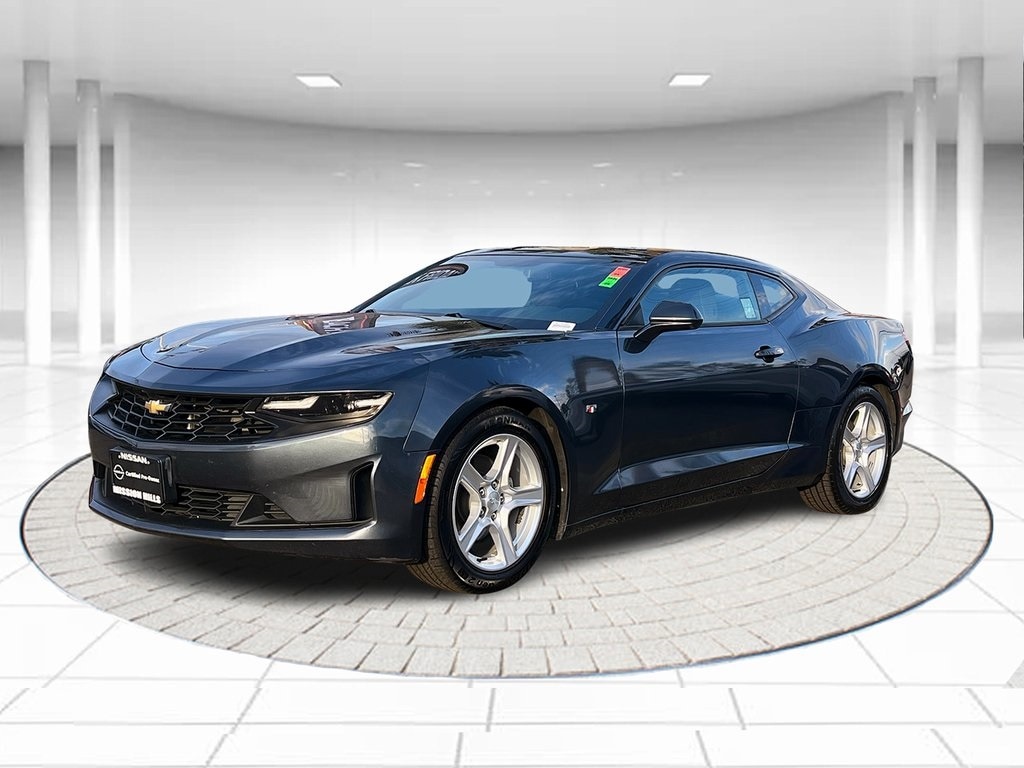 2023 Chevrolet Camaro 1LT's photo