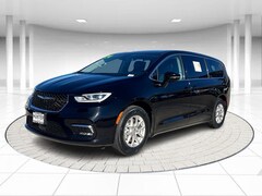 2024 Chrysler Pacifica Touring L Minivan/Van