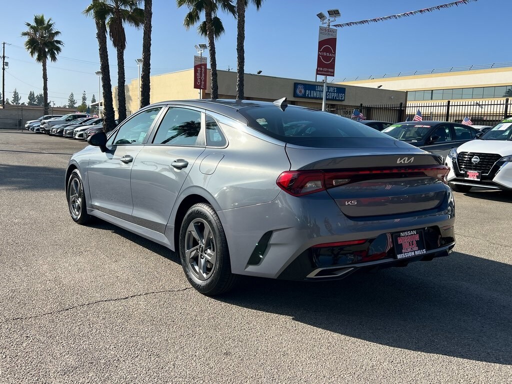 2023 Kia K5 LXS photo 4