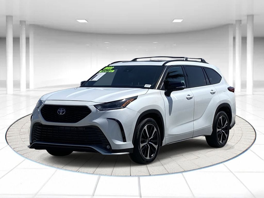 2022 Toyota Highlander XSE 4x4 V6's photo