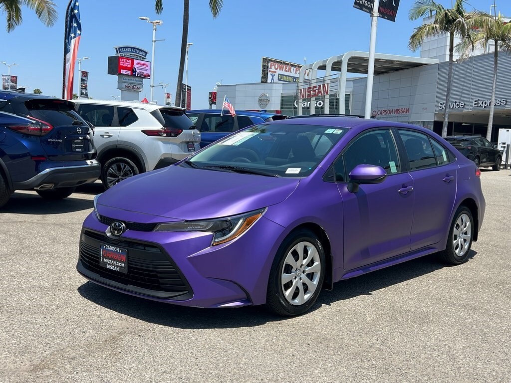 2024 Toyota Corolla LE photo 2