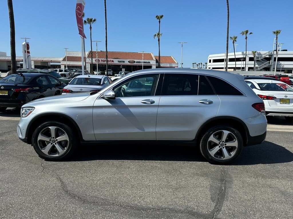 2022 Mercedes Benz GLC 300 4MATIC photo 3