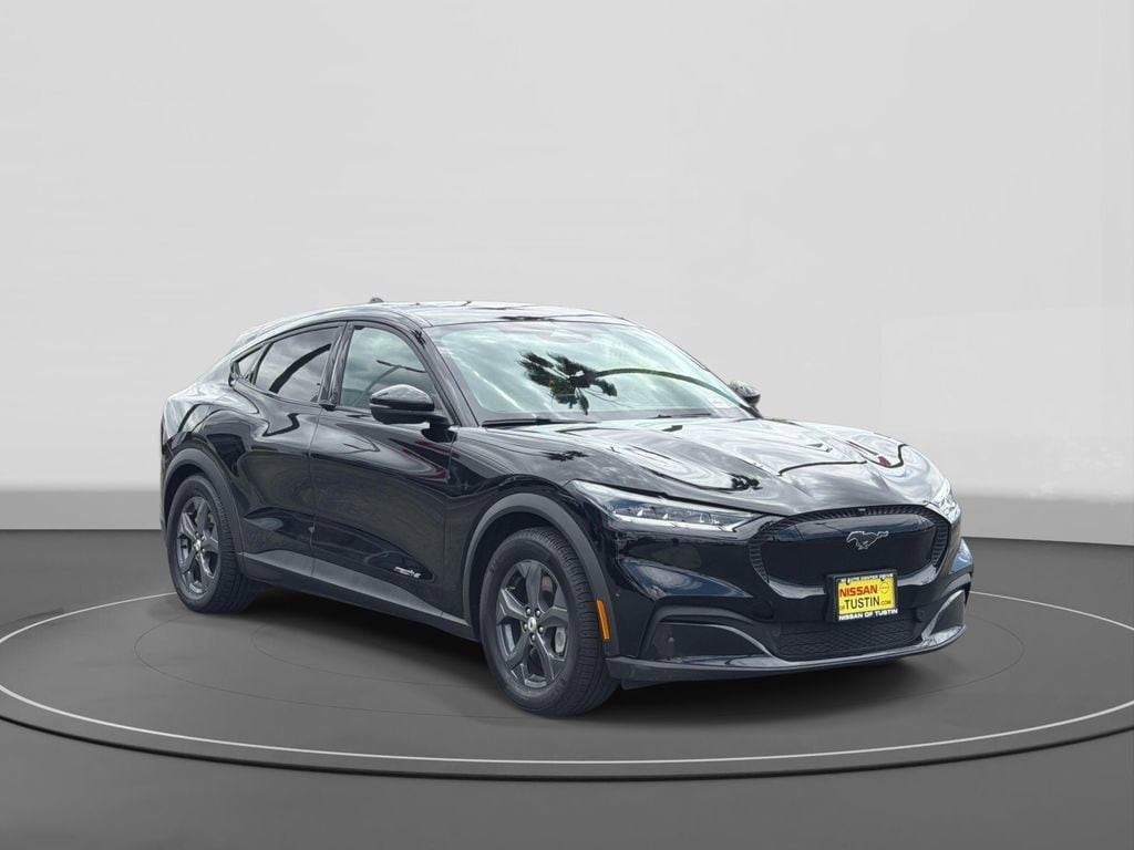 2023 Ford Mustang-Mach-e Select's photo