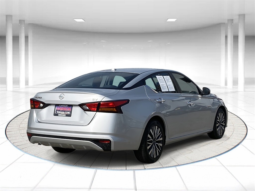 2023 Nissan Altima 2.5 SV photo 4