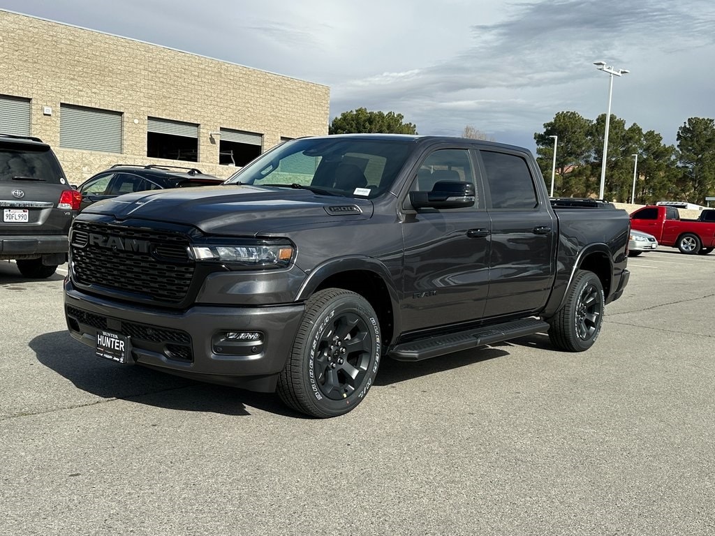 New 2026 Ram 1500 BIG HORN CREW CAB 4X2 5'7 BOX Pickup