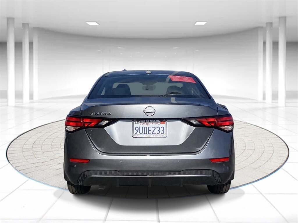 2025 Nissan Sentra SV photo 3