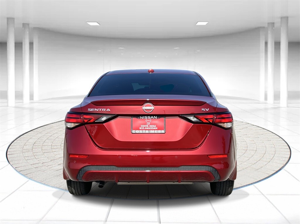 2024 Nissan Sentra SV photo 3