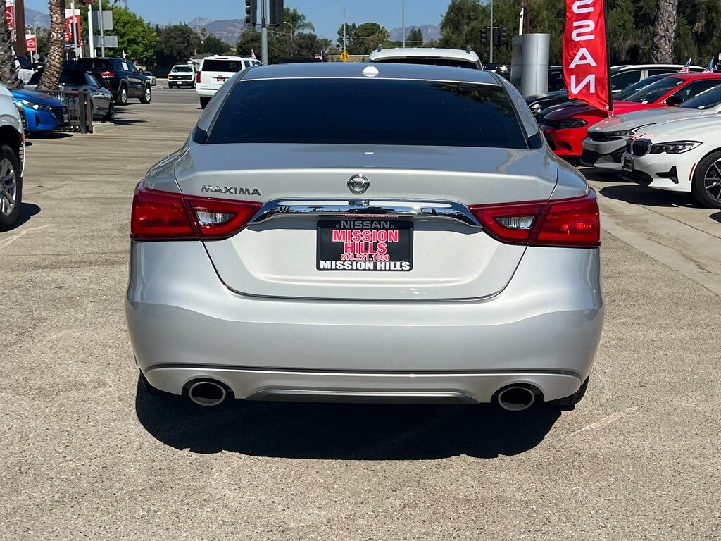 2018 Nissan Maxima S photo 4