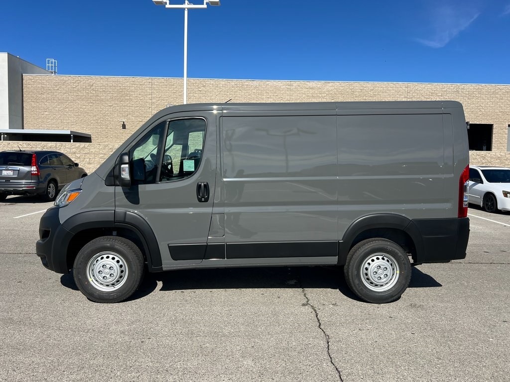 New 2026 Ram ProMaster PROMASTER 1500 TRADESMAN CARGO VAN LOW ROOF 118' W Cargo Van