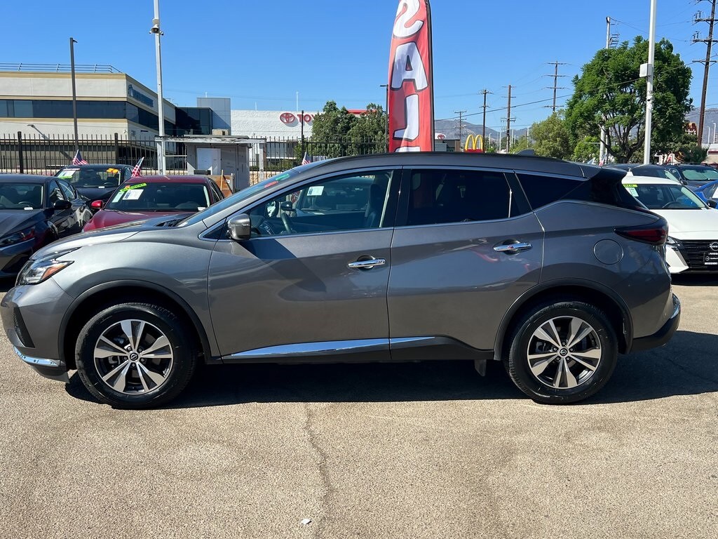 2023 Nissan Murano SV photo 3