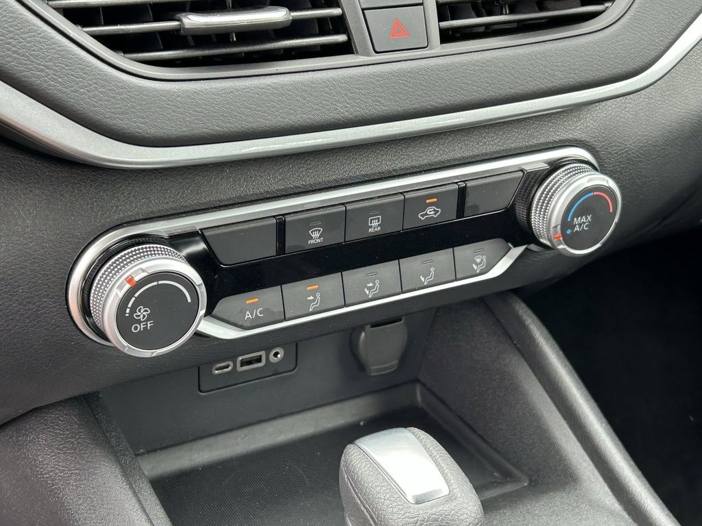 2025 Nissan Altima S - Photo 21