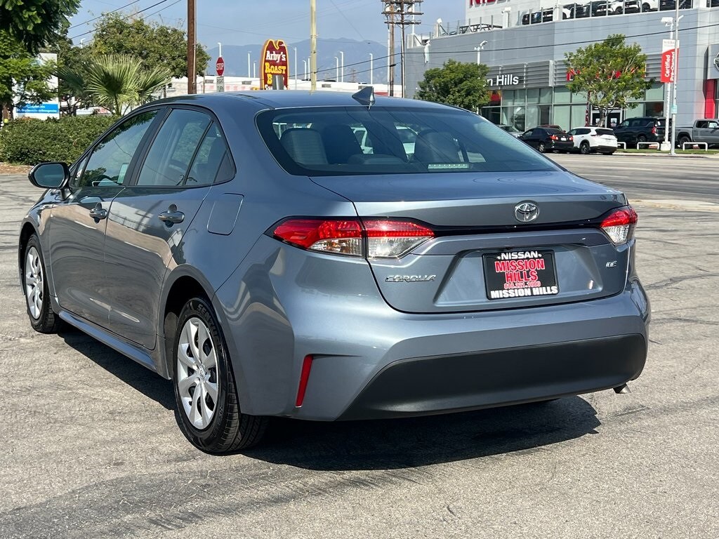 2023 Toyota Corolla LE photo 4