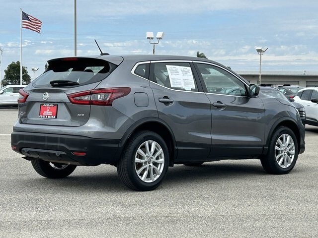 2021 Nissan Rogue Sport S photo 4