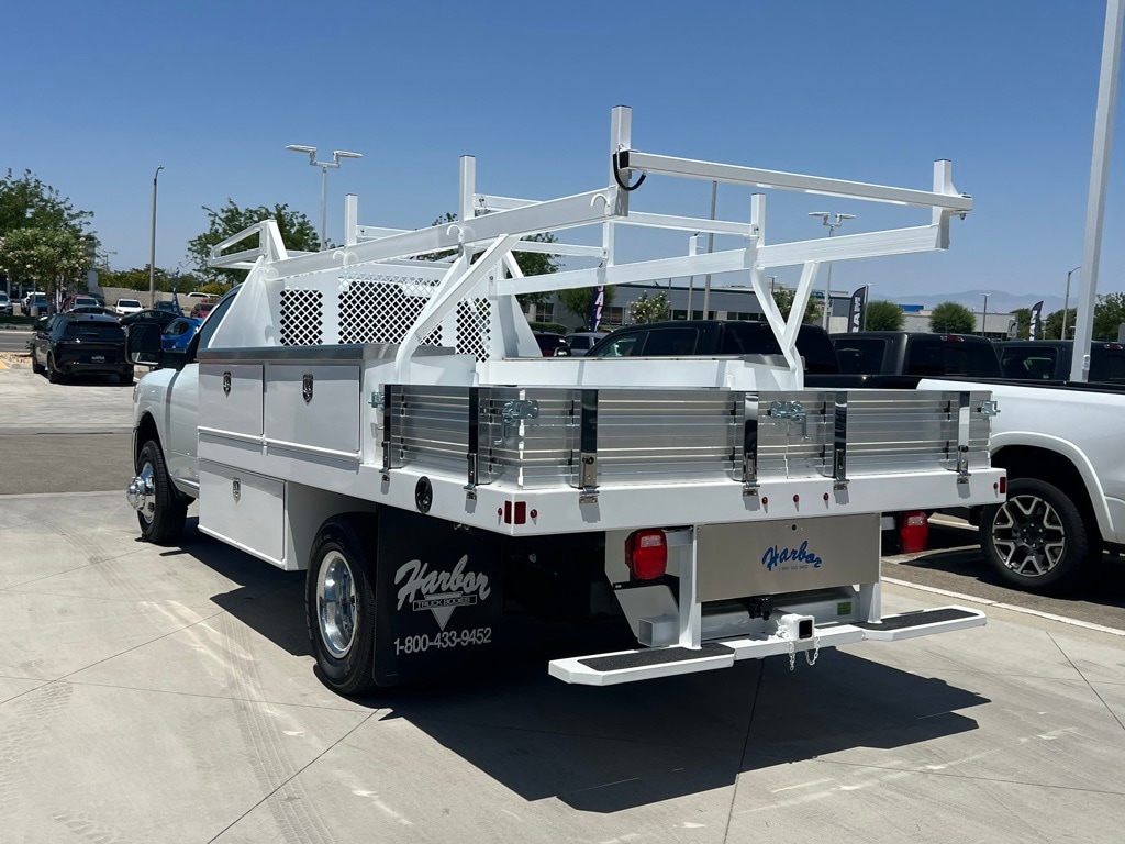New 2024 Ram 3500 Chassis Cab 3500 TRADESMAN CHASSIS REGULAR CAB 4X4 84' CA Pickup
