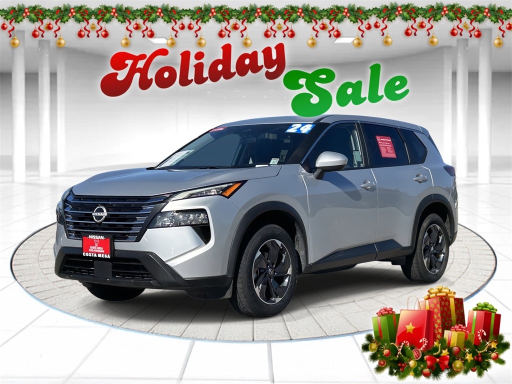 2024 Nissan Rogue SV's photo