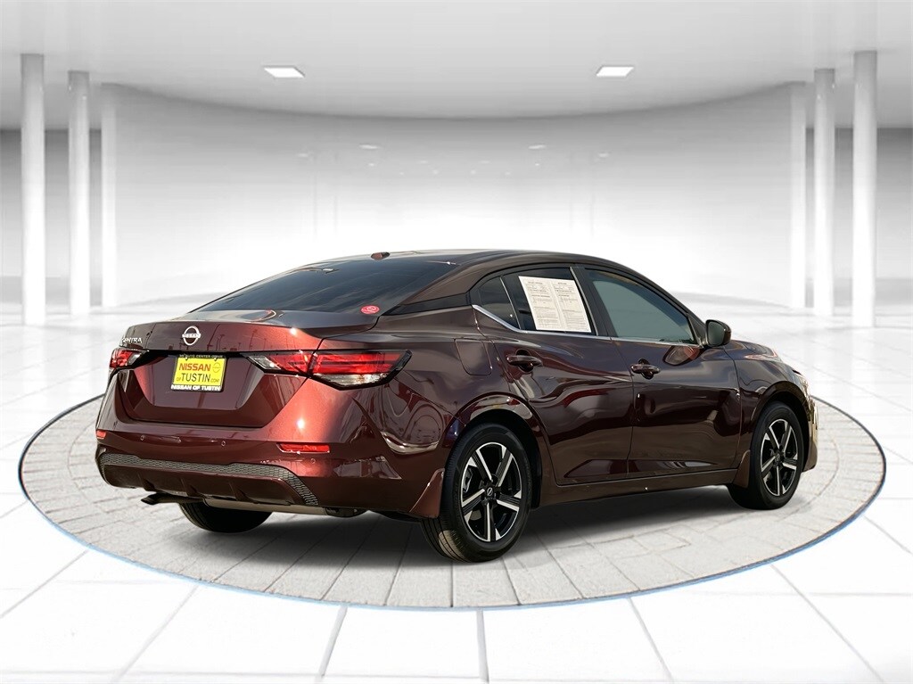 2025 Nissan Sentra SV photo 4