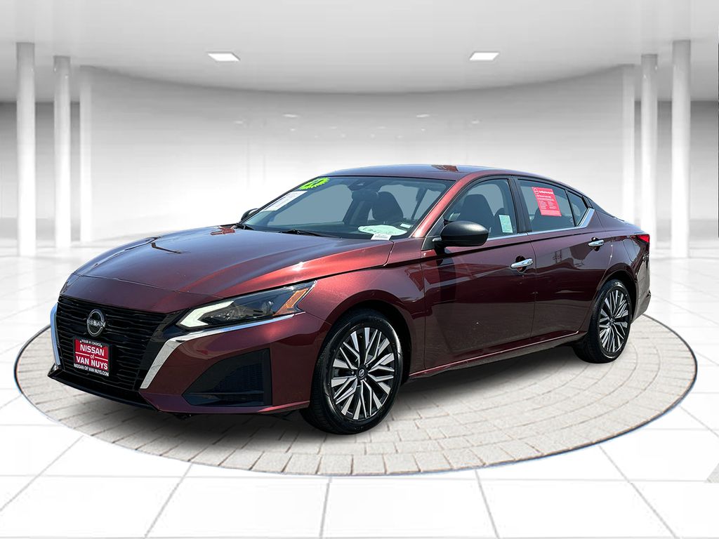 2024 Nissan Altima 2.5 SV's photo