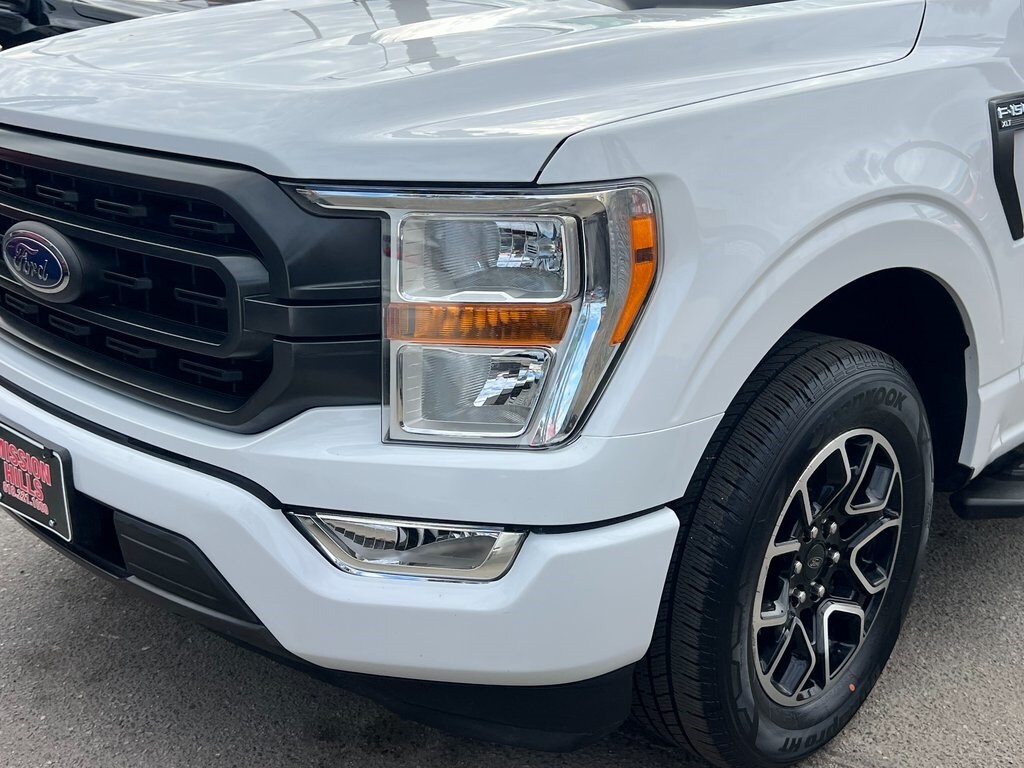 2021 Ford F-150 XLT photo 4