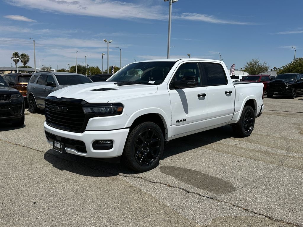 New 2026 Ram 1500 LARAMIE CREW CAB 4X4 5'7 BOX Pickup