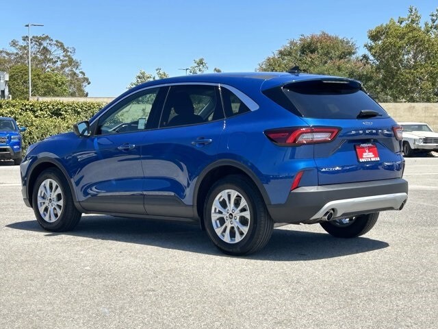 2023 Ford Escape Active photo 3