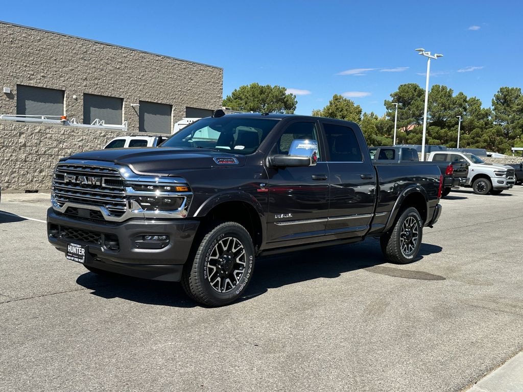 New 2026 Ram 2500 LIMITED CREW CAB 4X4 6'4 BOX Pickup