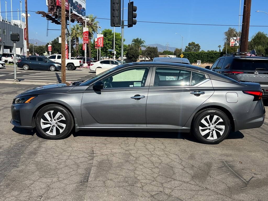 2025 Nissan Altima 2.5 S photo 3