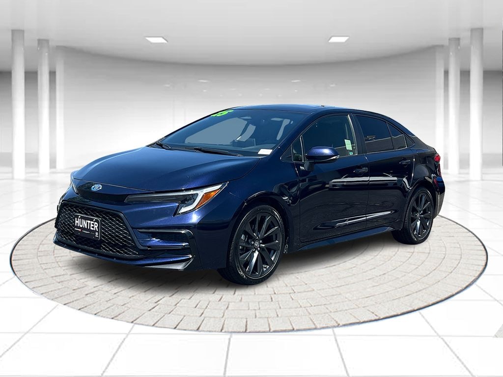 Certified 2025 Toyota Corolla Hybrid SE Sedan