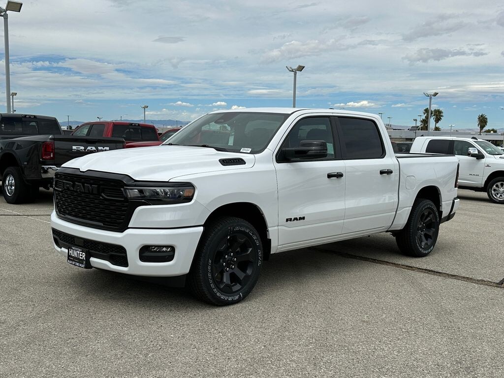 New 2026 Ram 1500 BIG HORN CREW CAB 4X4 5'7 BOX Pickup