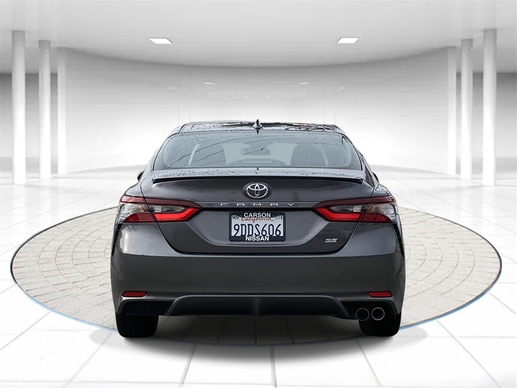 2023 Toyota Camry SE photo 2