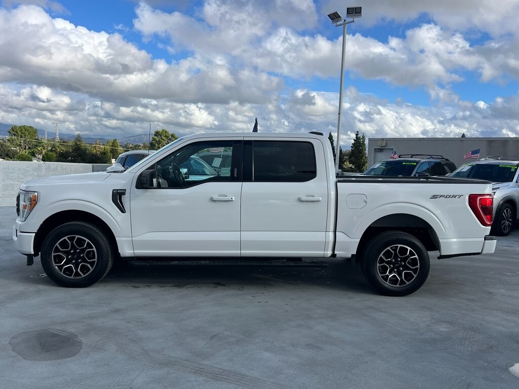 2021 Ford F-150 XLT photo 3