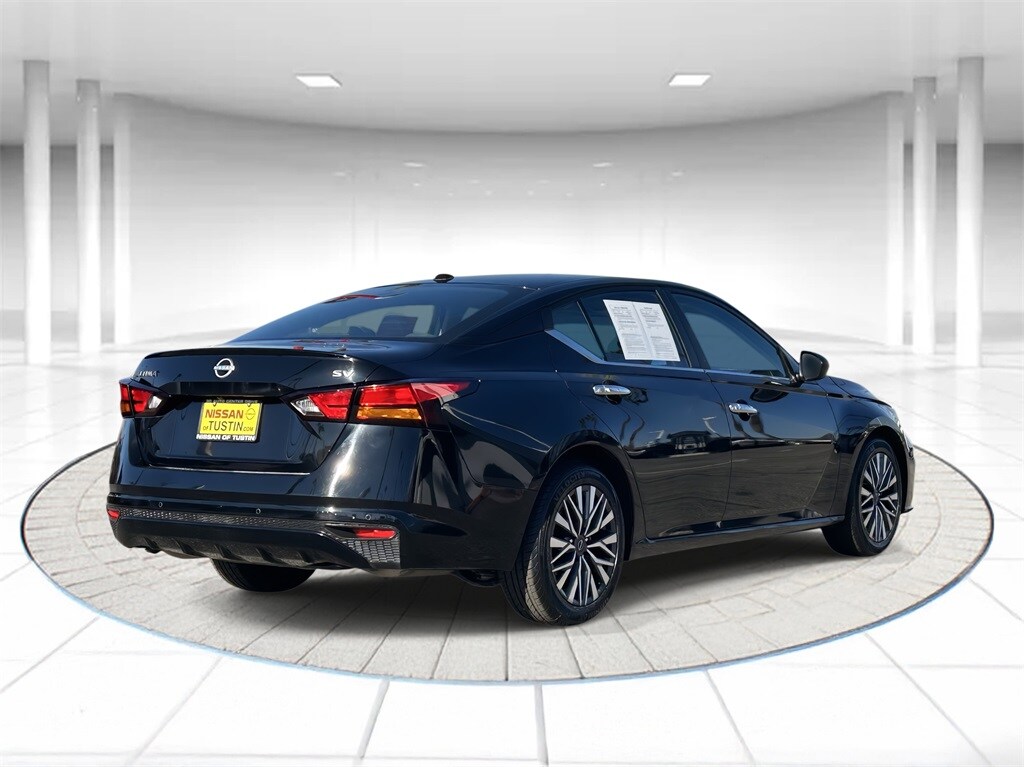 2024 Nissan Altima 2.5 SV photo 4
