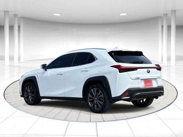 2019 Lexus UX 200 F SPORT photo 2