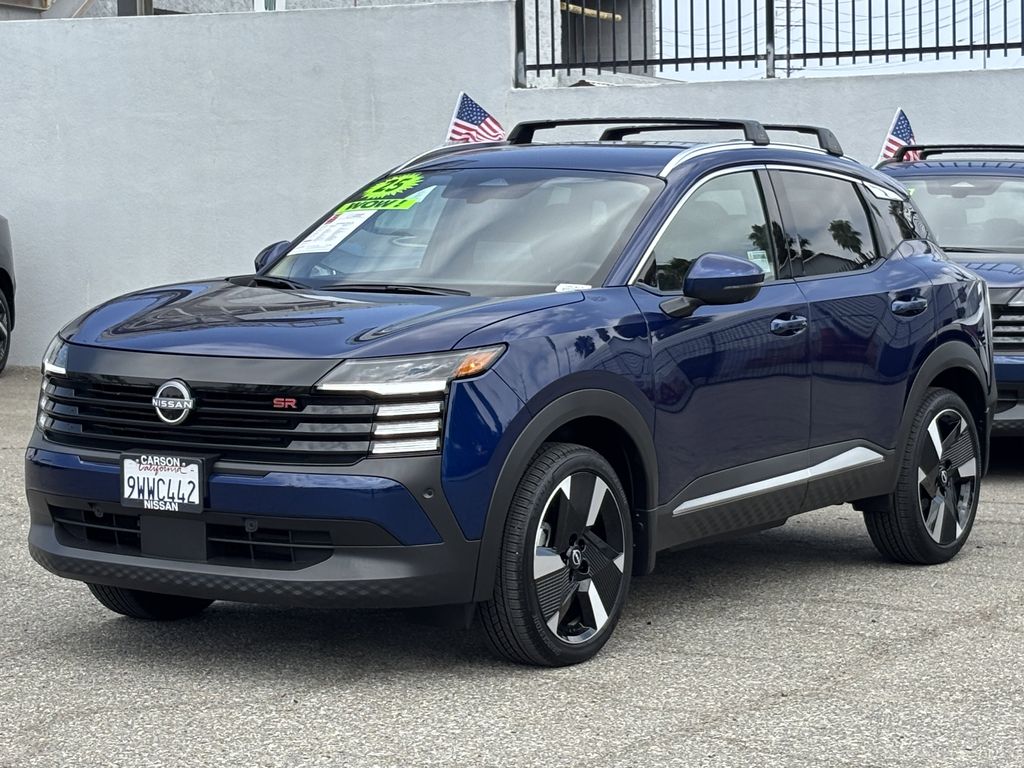 2025 Nissan Kicks 2.0 SR's photo