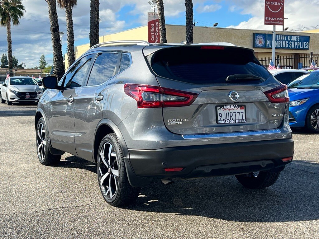 2022 Nissan Rogue Sport SL photo 4