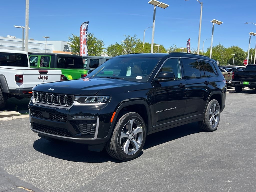 New 2026 Jeep Grand Cherokee L LIMITED 4X4 Sport Utility