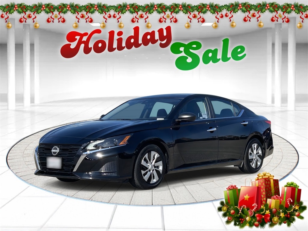 2025 Nissan Altima S's photo