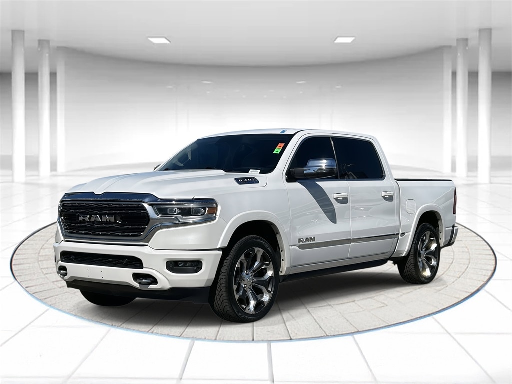 2023 RAM Ram 1500 Pickup Limited's photo