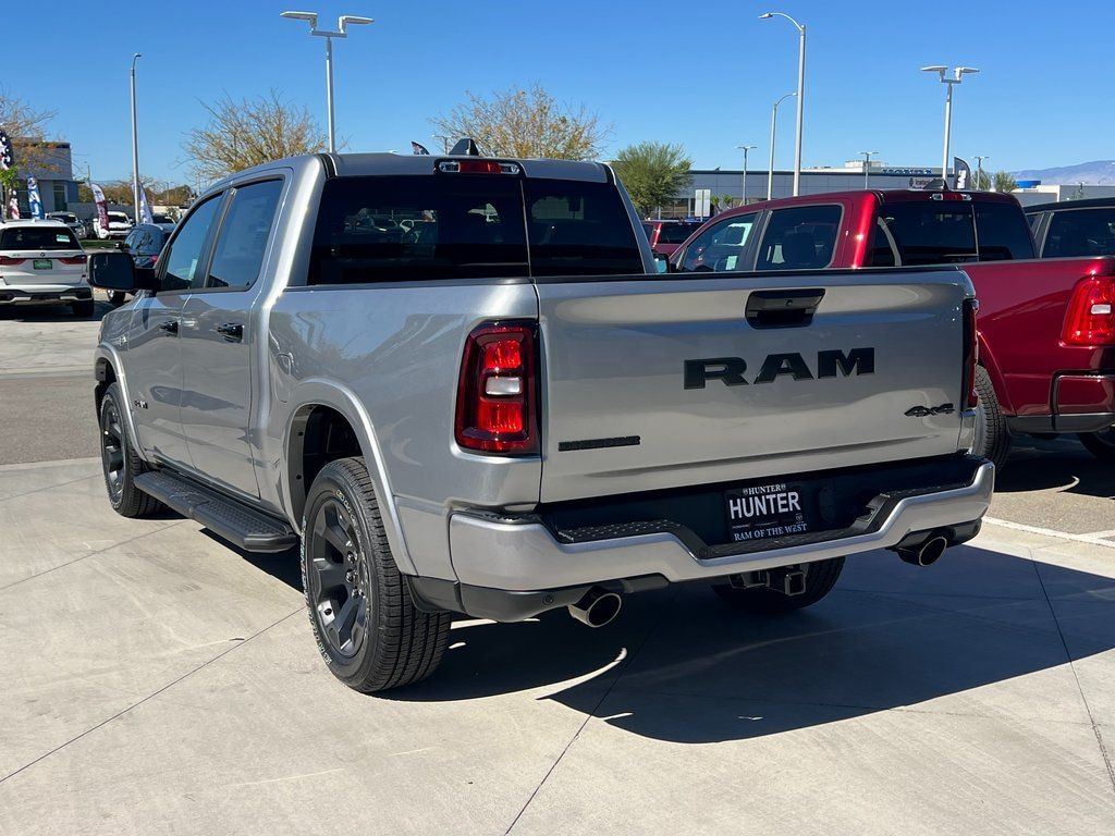 New 2026 Ram 1500 BIG HORN CREW CAB 4X4 5'7 BOX Pickup