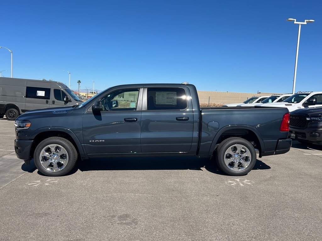 New 2026 Ram 1500 BIG HORN CREW CAB 4X2 5'7 BOX Pickup