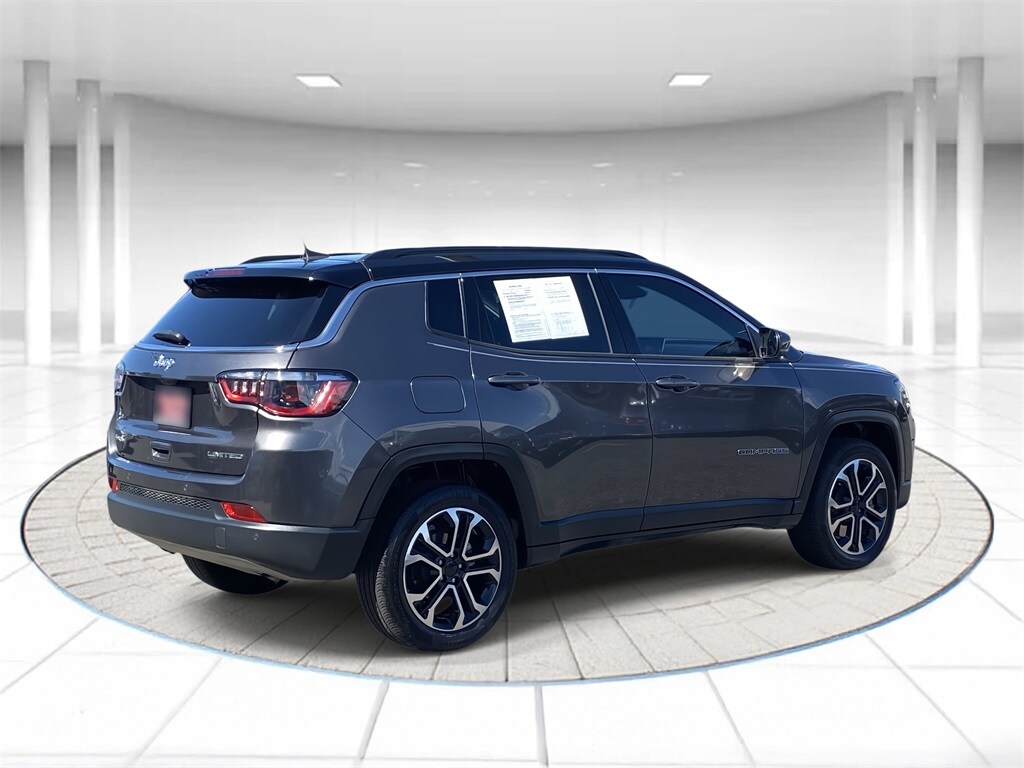 2024 Jeep Compass Limited photo 4