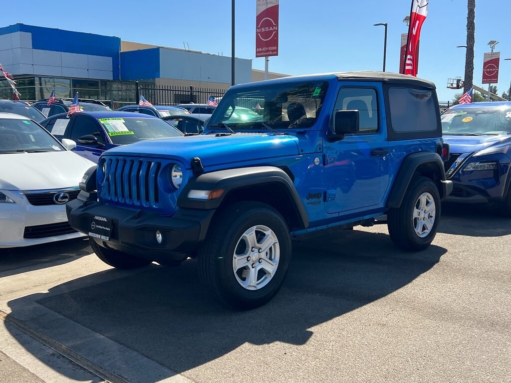 2021 Jeep Wrangler Sport S photo 2