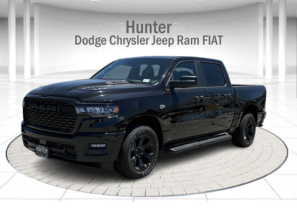 New 2026 Ram 1500 EXPRESS CREW CAB 4X4 5'7 BOX Pickup