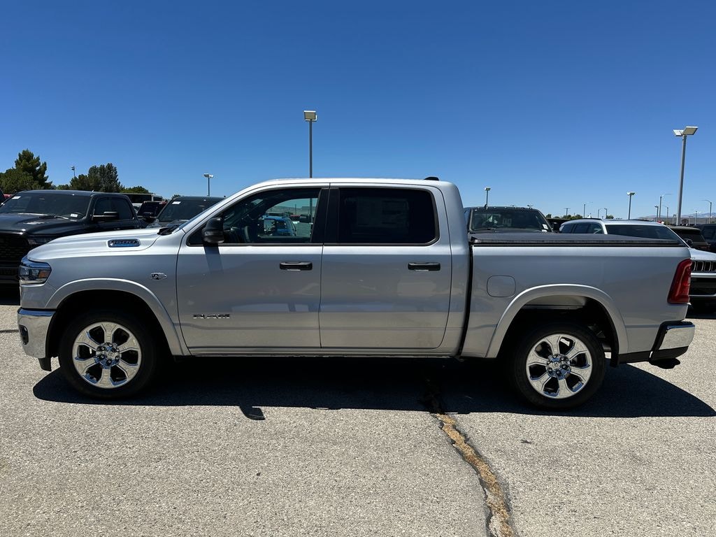 New 2026 Ram 1500 BIG HORN CREW CAB 4X2 5'7 BOX Pickup