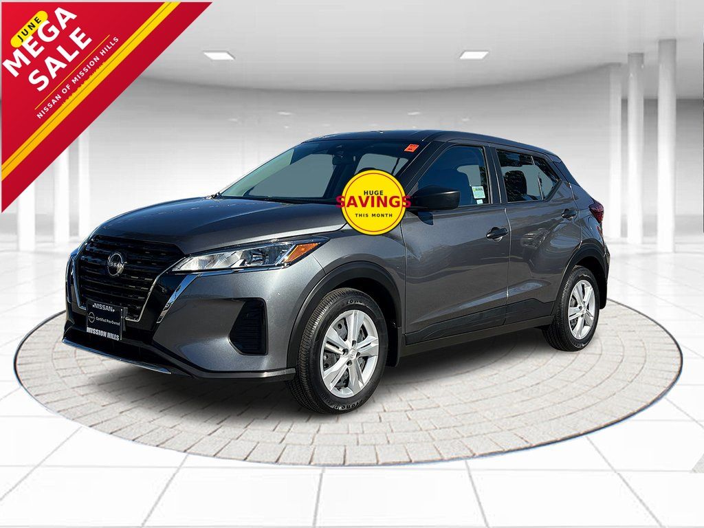 2025 Nissan Kicks Play 1.6 FWD's photo