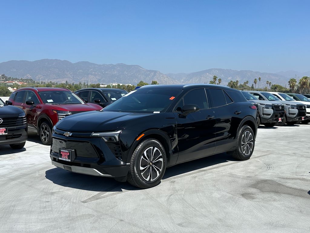 Used 2024 Chevrolet Blazer EV LT with VIN 3GNKDBRJ0RS215590 for sale in Lancaster, CA
