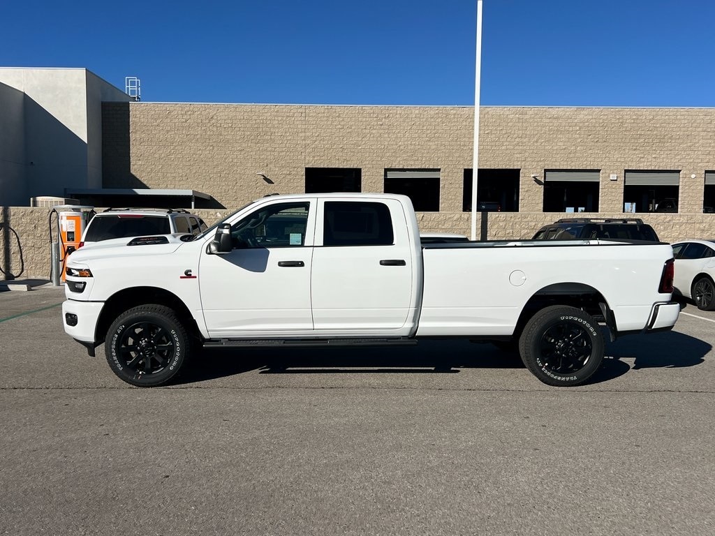 New 2026 Ram 2500 BLACK EXPRESS CREW CAB 4X4 8' BOX Pickup