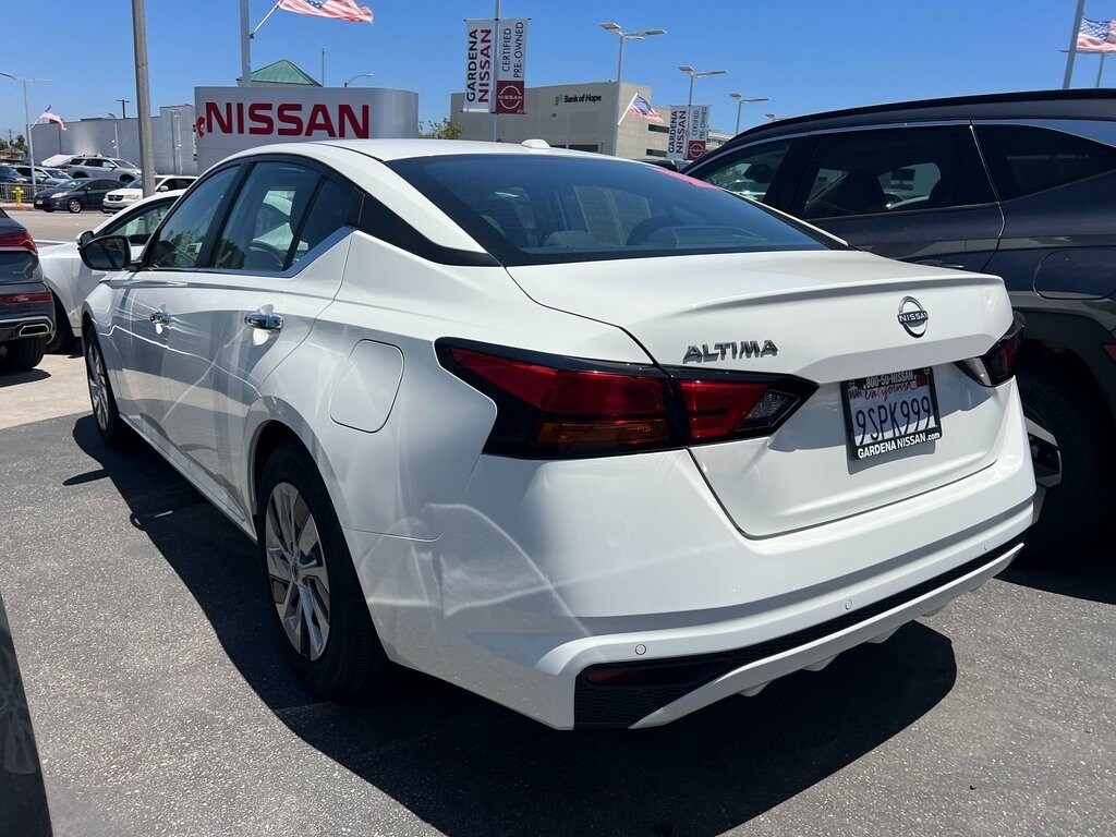 2025 Nissan Altima 2.5 S photo 4