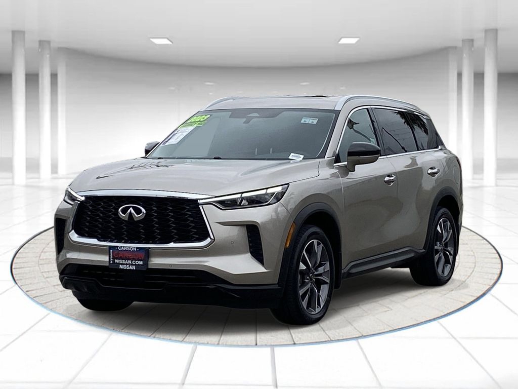 2023 INFINITI QX60 LUXE's photo